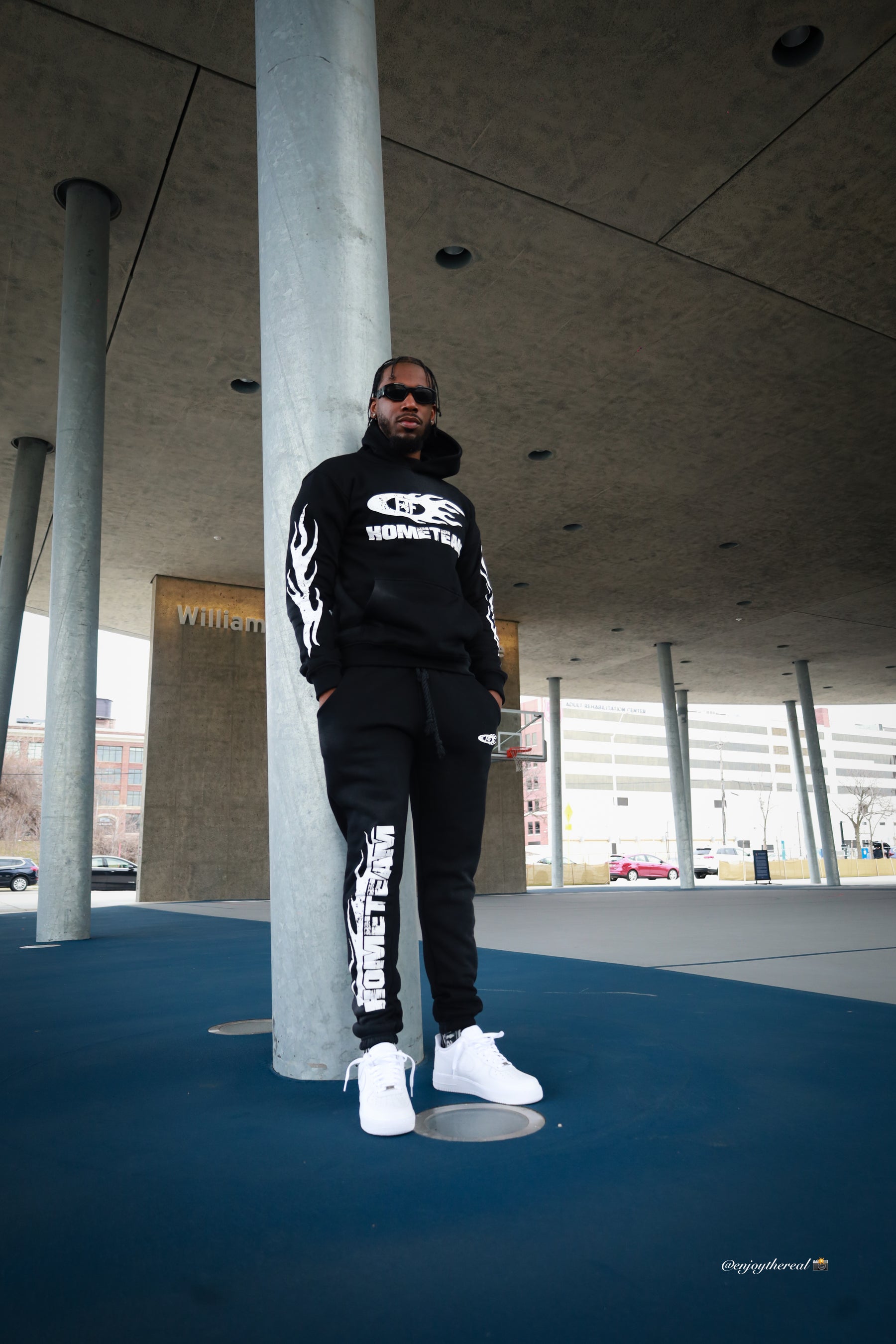 Hometeam Sweatsuit — Black/White
