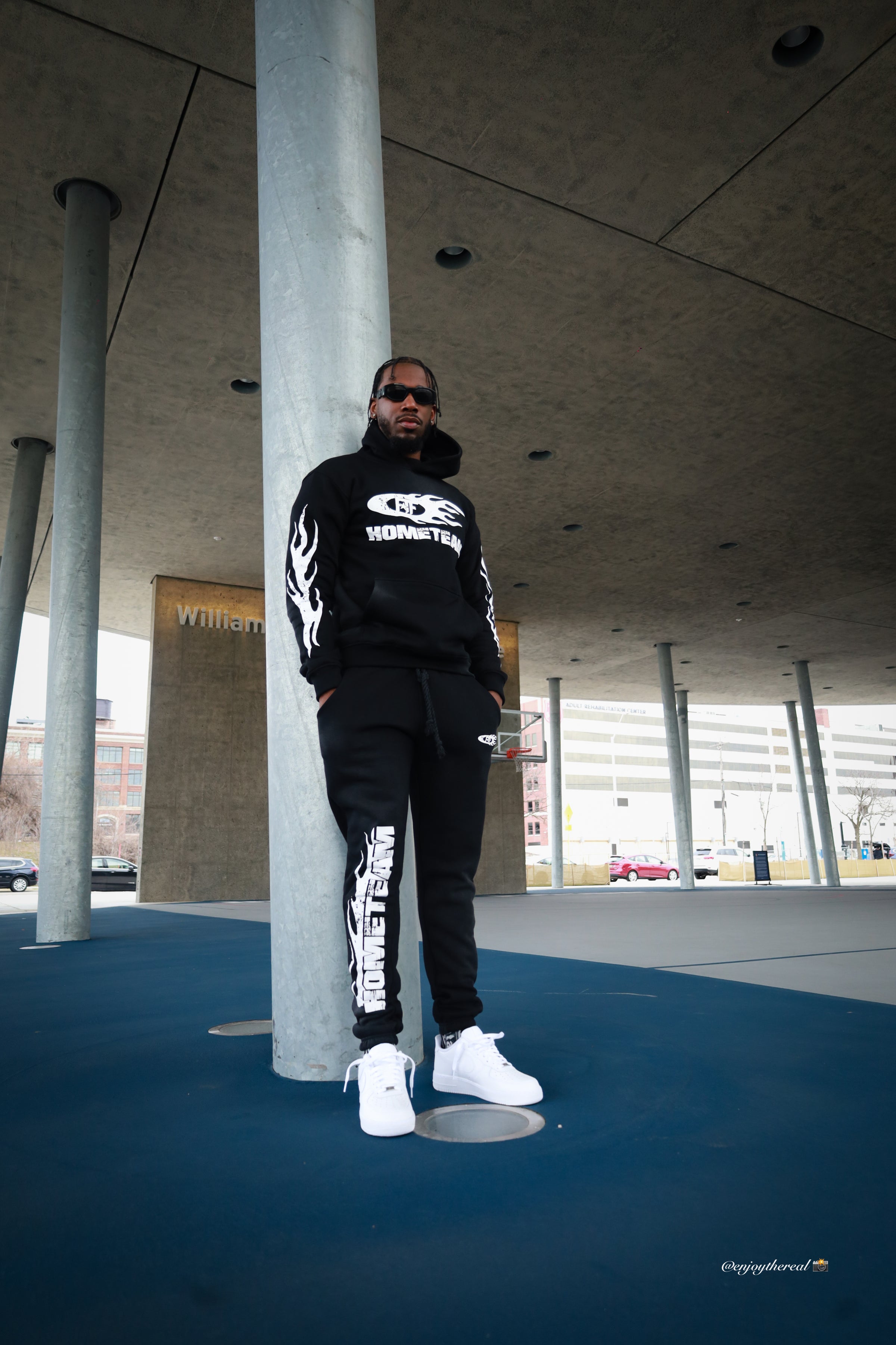 Hometeam Sweatsuit — Black/White