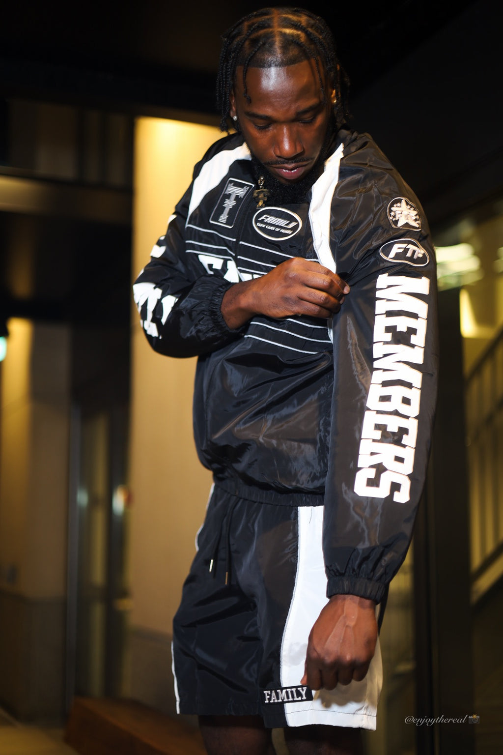 Family Windbreaker Set Black White detail sleeve